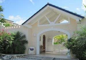 Villa Salina Caribe Casa Tamarindo entrance